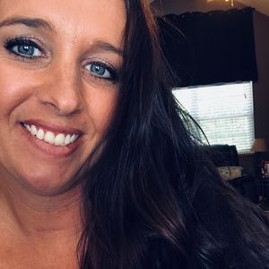 Meet your Posher, Shelly